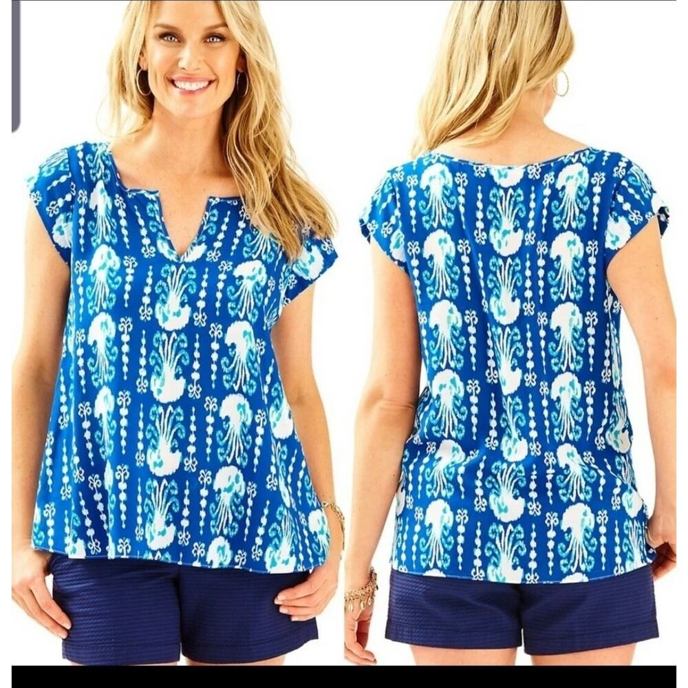 Lilly Pulitzer Blue Jellyfish Print V-Neck Shelley Get in Line Shirt Top XS